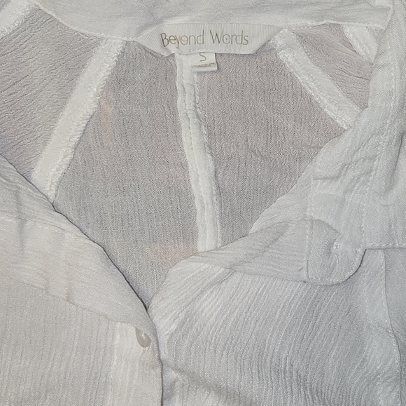 Beyond Words Linen Button Down Shirt, Small, White - Picture 2 of 3